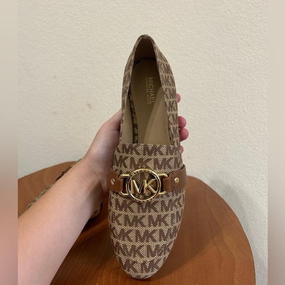 Michael Kors Rory Logo Jacquard Loafers Beige/Brown Textile Women's Size 7 Slip - Picture 11 of 12